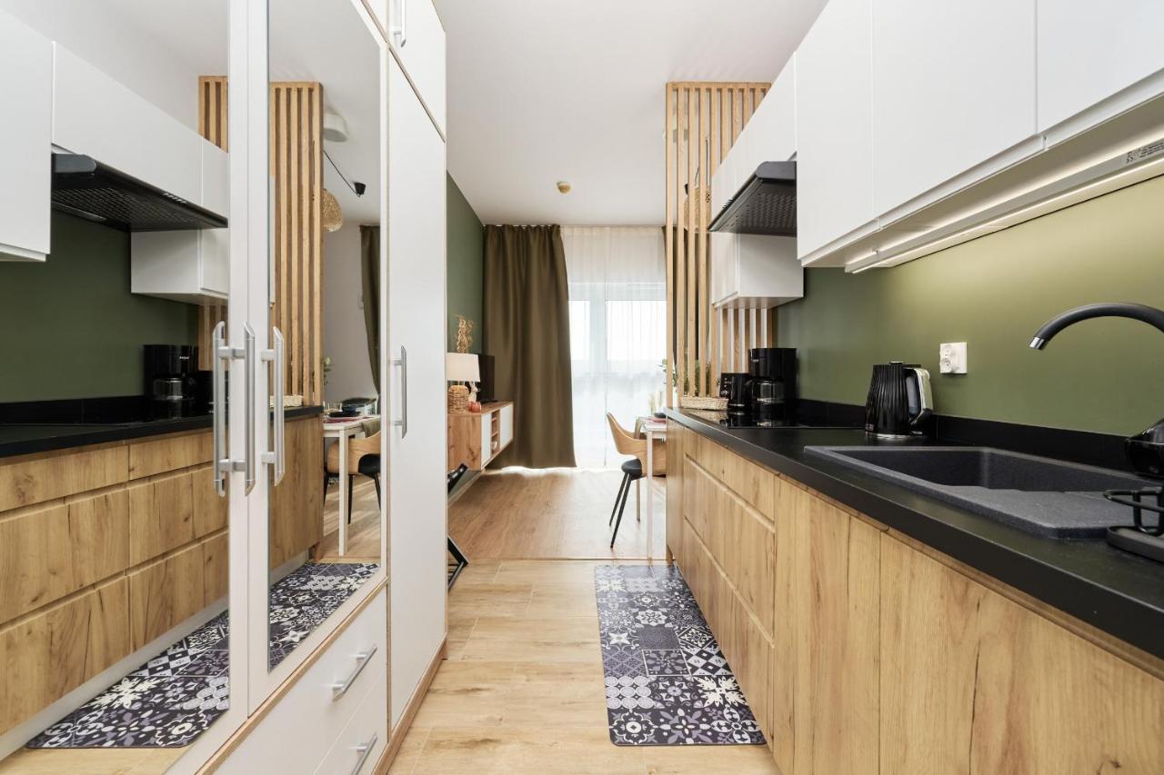 City Panorama Studio Apartments Jaworska 4 By Noclegi Renters 弗罗茨瓦夫 外观 照片